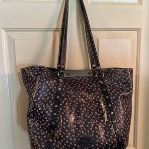 Patricia Nash denim and Daisies Benvenuto Smooth Leather Tote